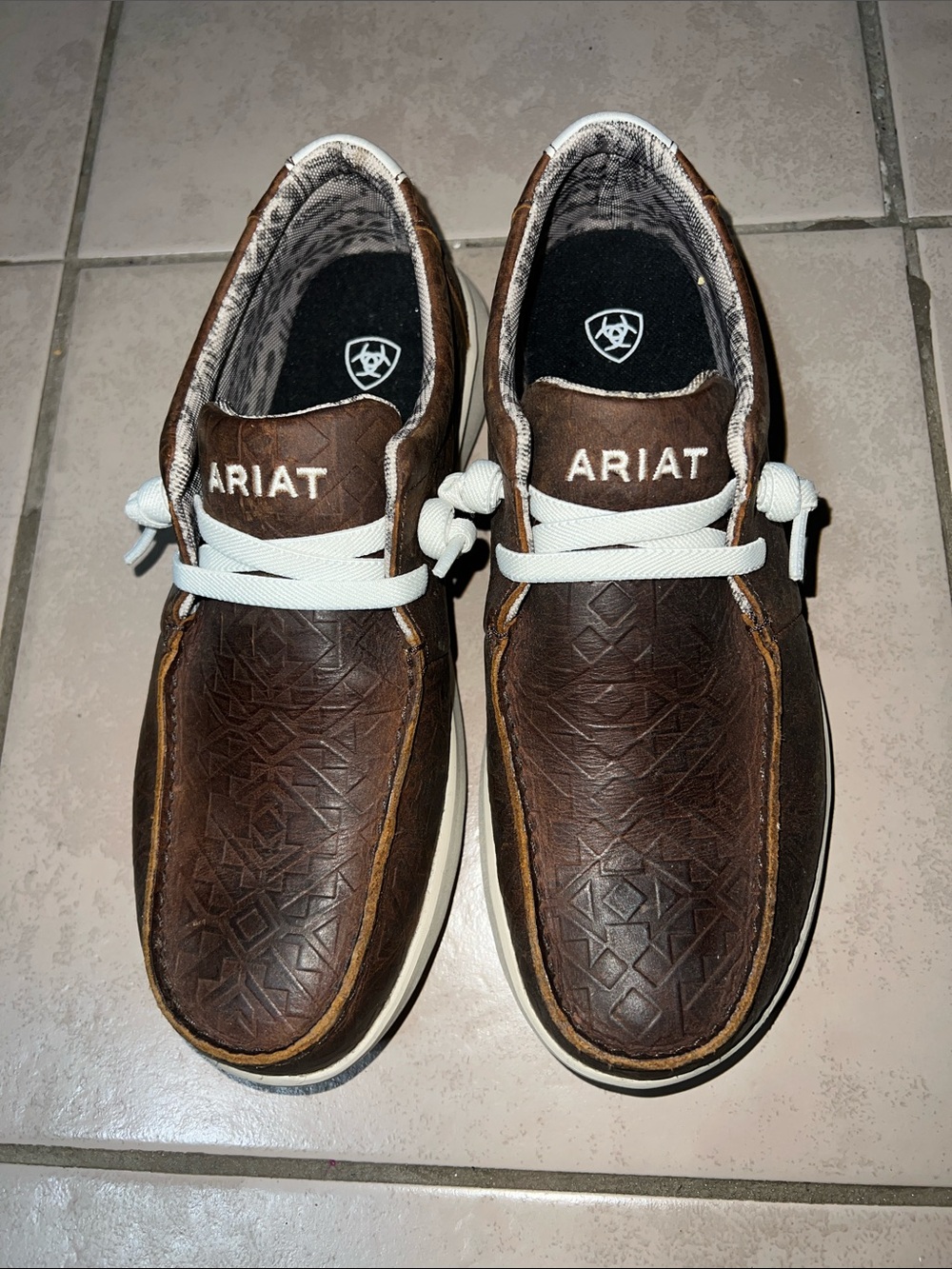 Ariat Brown Leather Men’s Casual Boat Shoes with White Laces